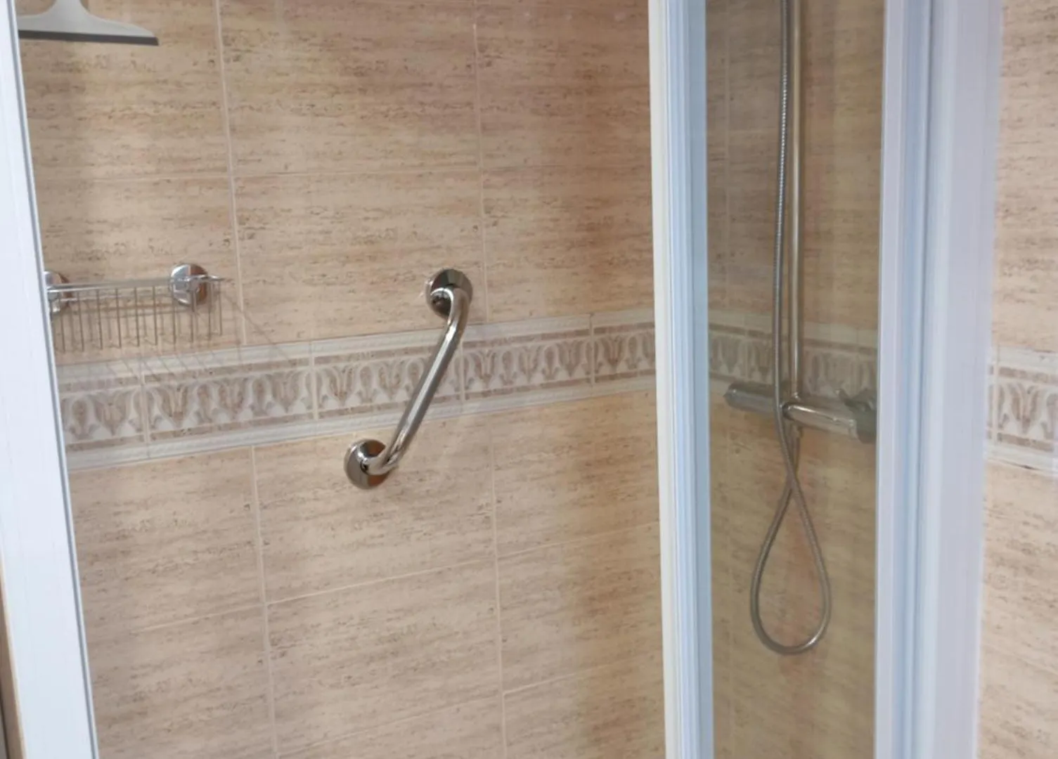 Apartamento Duplex Junto Al Mar トレモリノス 0*,